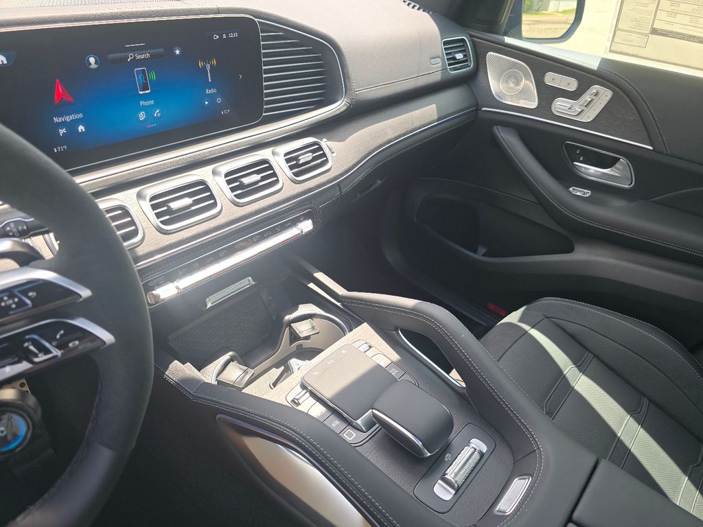 New 2026 Black Mercedes-Benz GLE 53 AMG® image 32