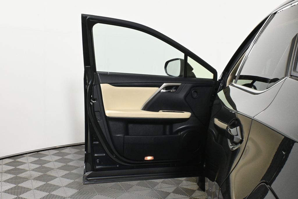 2022 Lexus RX 350L 31