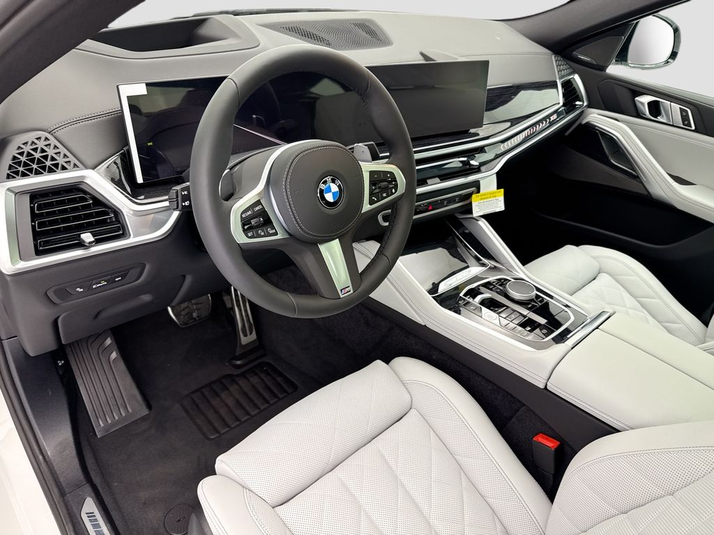 Thumbnail: 2027 BMW X6 - 9