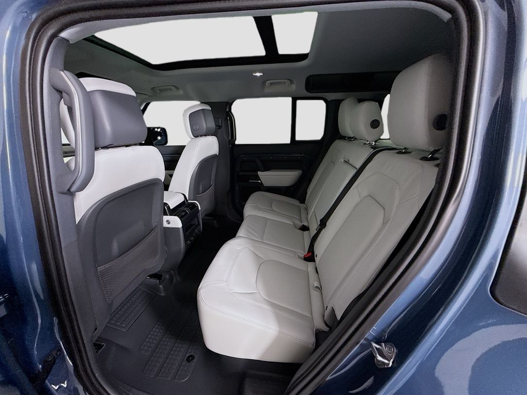 Thumbnail: 2026 Land Rover Defender - 23