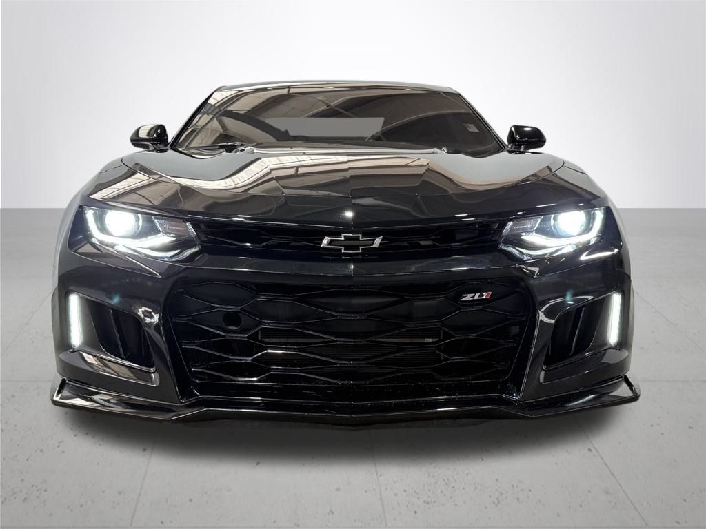 2020 Chevrolet Camaro ZL1 photo 3