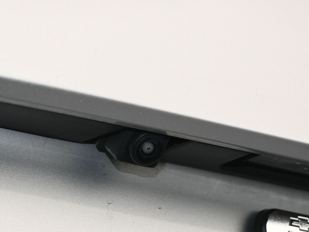 Used 2022 Alloy Silver Metallic Mitsubishi SE image 43