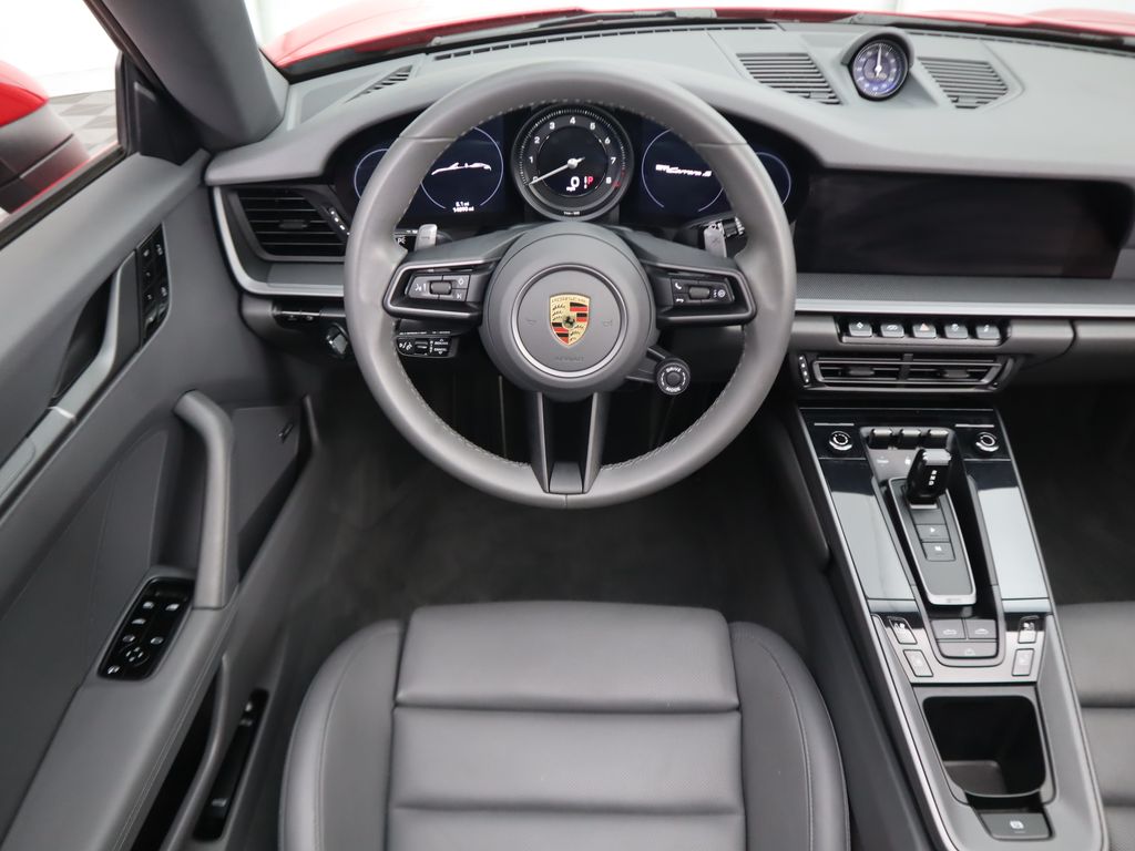 2021 Porsche 911 Carrera S 18