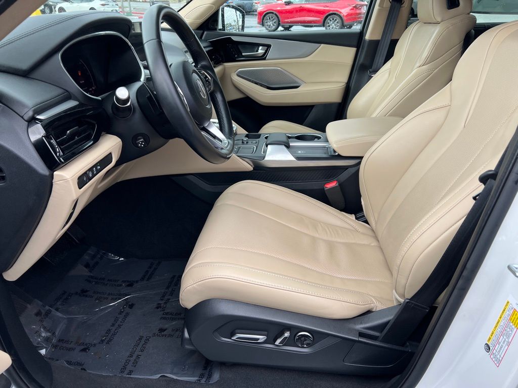 Thumbnail: 2023 Acura MDX - 13