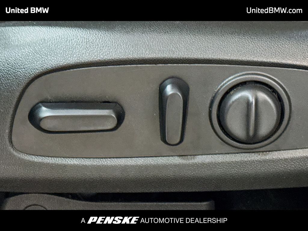 Thumbnail: 2020 Chevrolet Traverse - 4