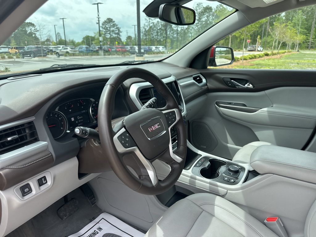 2023 Volcanic Red Tintcoat GMC Acadia SLT FWD SUV