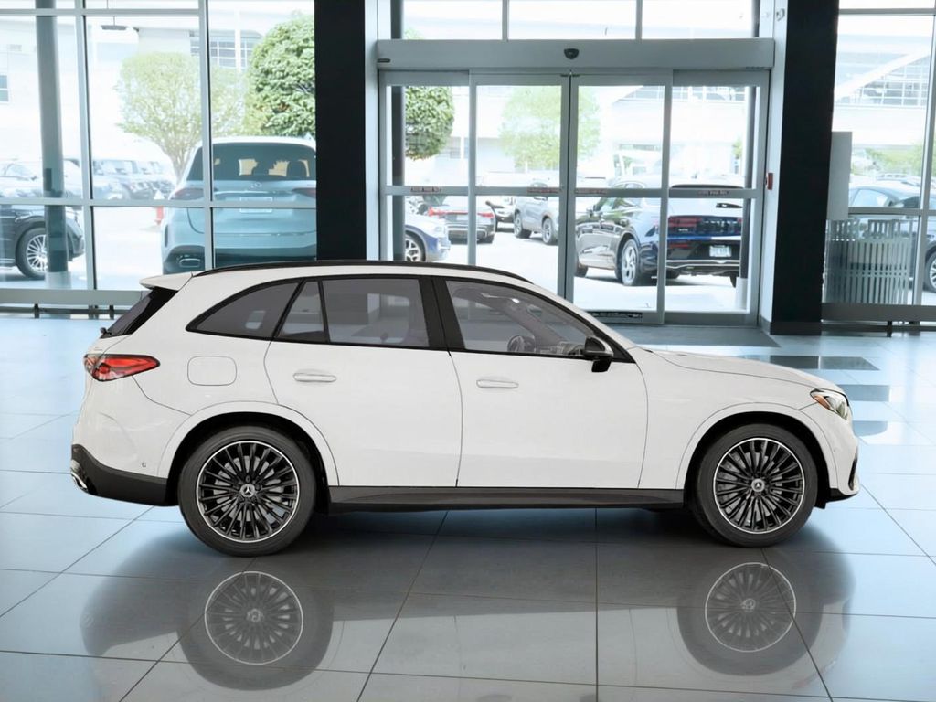 Thumbnail: 2026 Mercedes-Benz GLC - 16