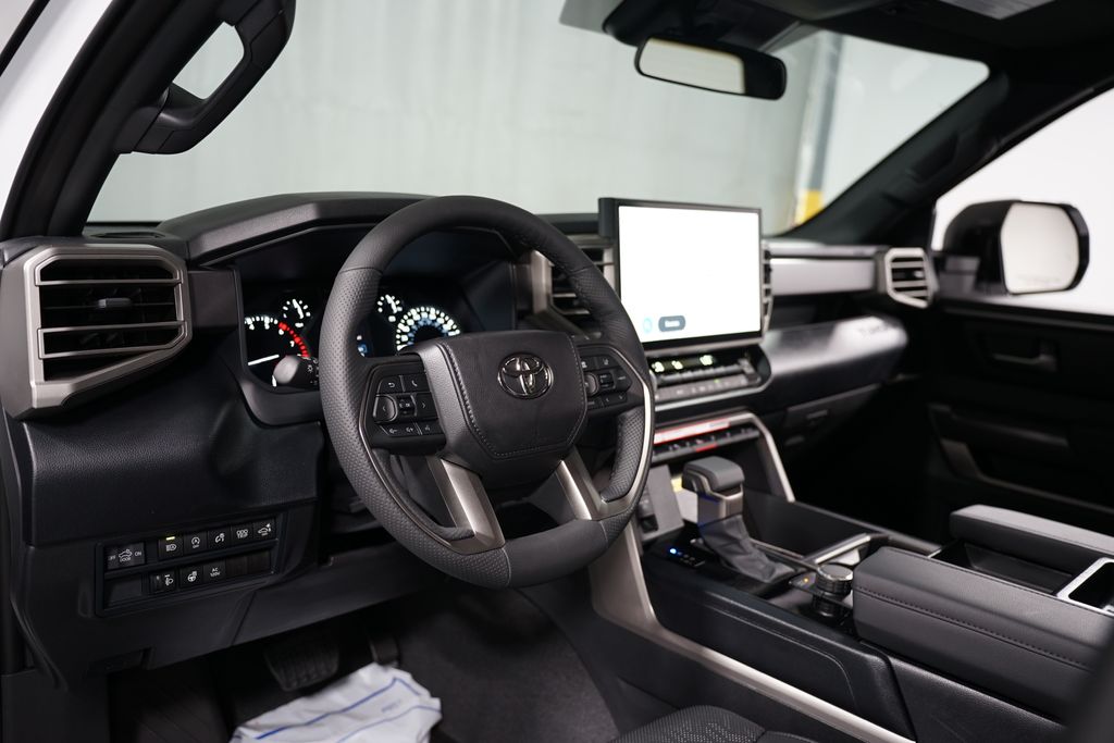 2025 Toyota Tundra SR5 12