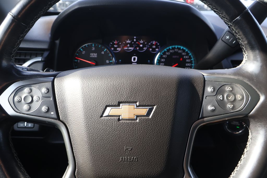 Thumbnail: 2020 Chevrolet Tahoe - 21