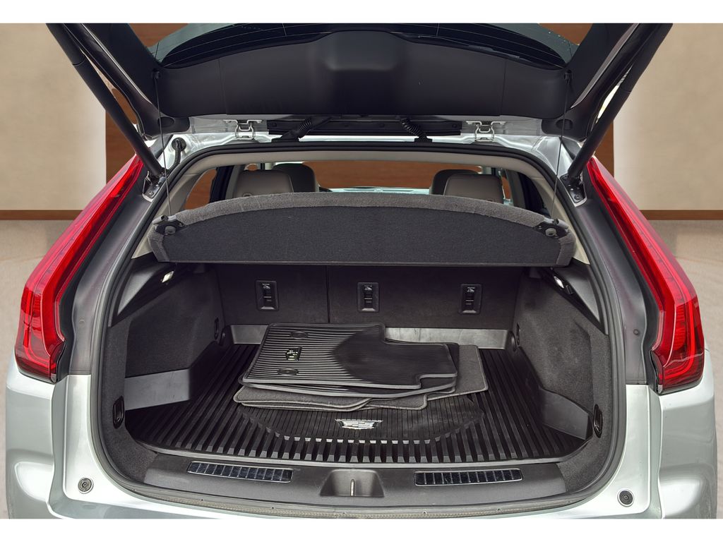 used 2021 Cadillac XT4 car, priced at $23,950