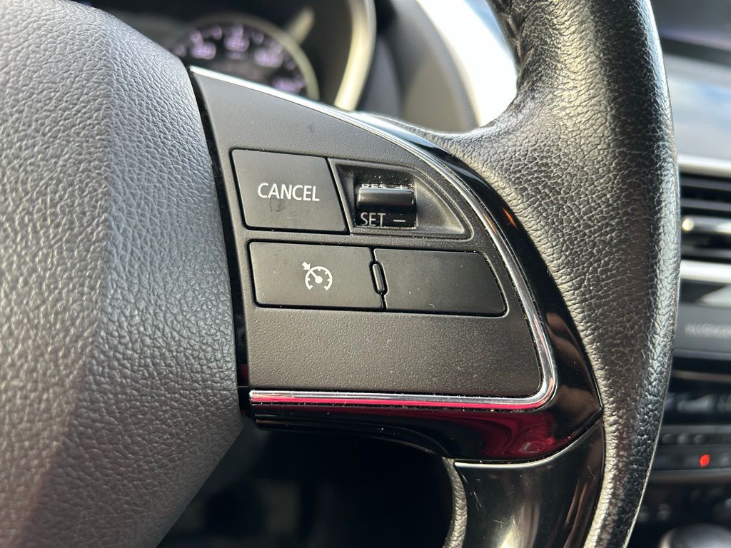 Thumbnail: 2019 Mitsubishi Eclipse Cross - 17
