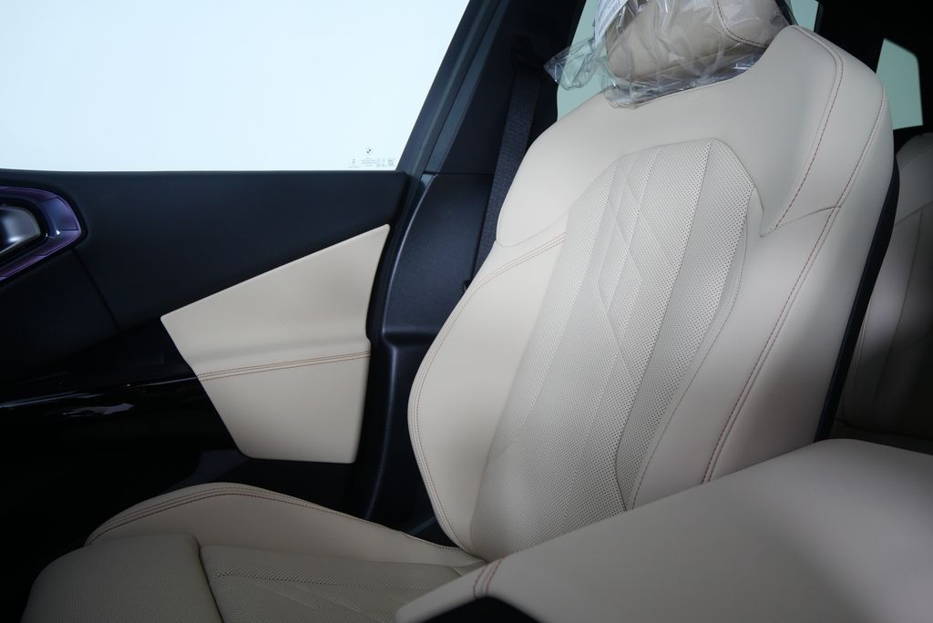 Thumbnail: 2026 BMW X3 - 22