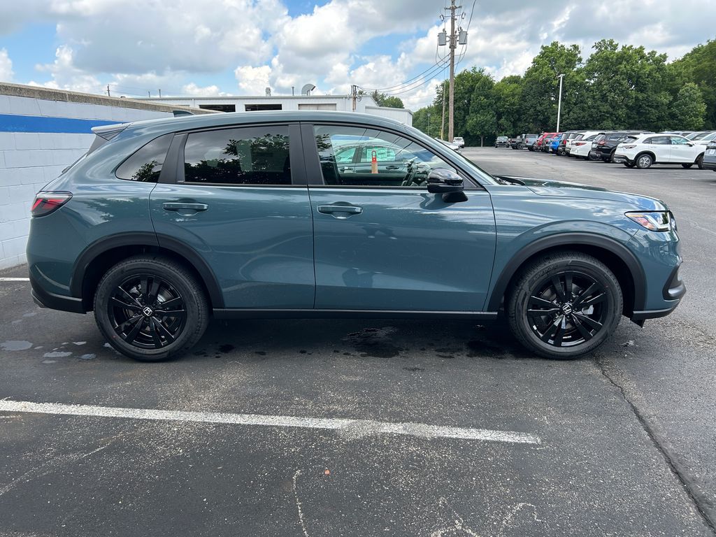Thumbnail: 2027 Honda HR-V - 6