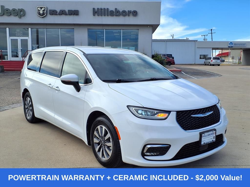 Bright White Clearcoat 2023 Chrysler Pacifica Hybrid Minivan Front-Wheel Drive Continuously Variable Transmission