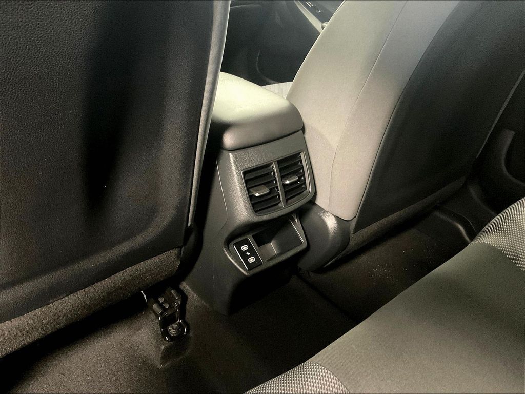 2024 Kia Seltos — photo 27