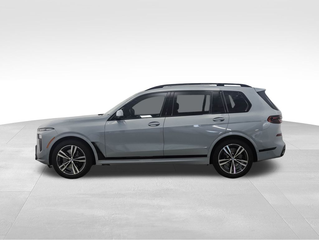 Thumbnail: 2024 BMW X7 - 2