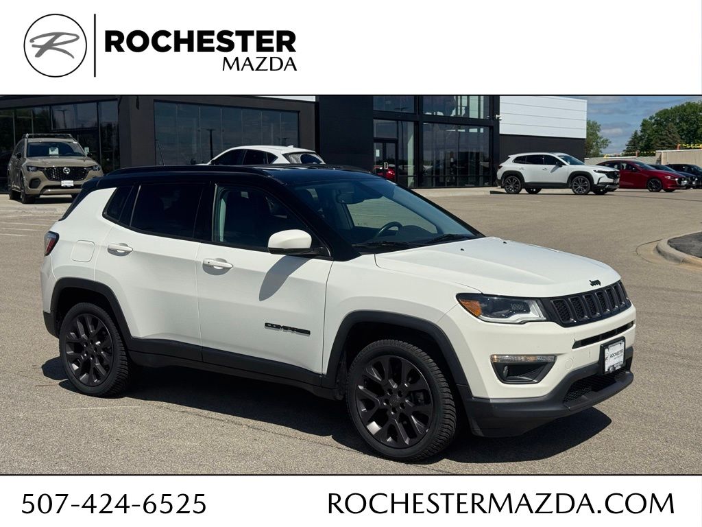 White Clearcoat 2019 Jeep Compass SUV / Crossover Four-Wheel Drive 9-Speed Automatic