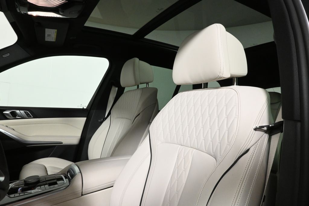 2025 BMW X5 xDrive40i 15