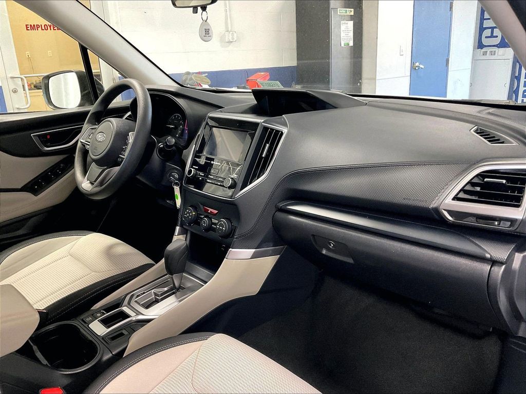 2023 Subaru Forester — photo 14