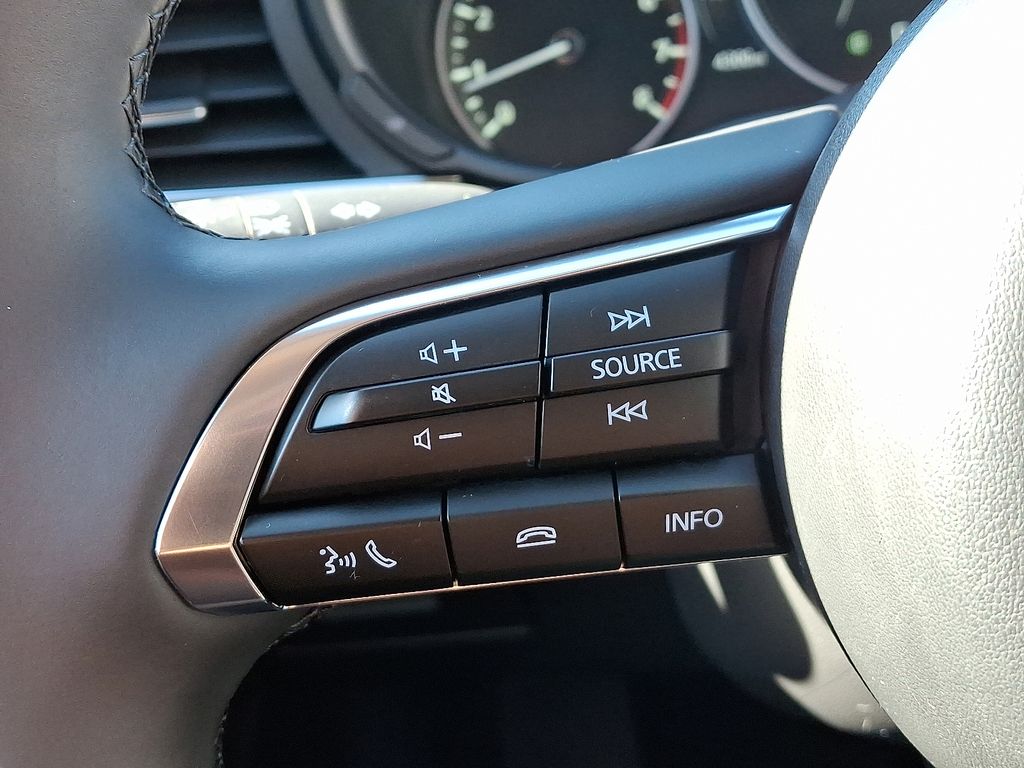 Thumbnail: 2025 Mazda Mazda3 - 21