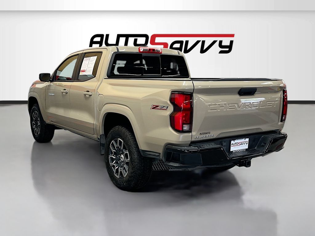 Used 2024 Sand Dune Metallic Chevrolet Z71 image 5