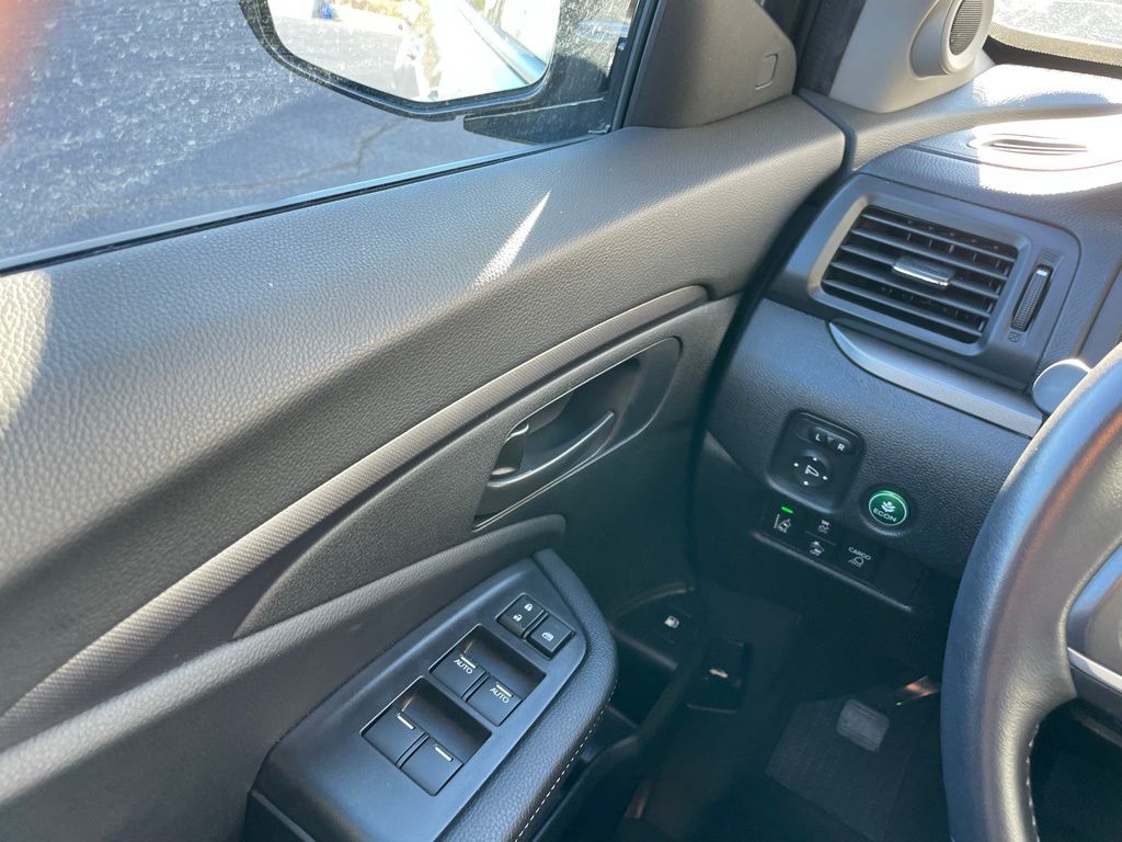 Thumbnail: 2025 Honda Ridgeline - 23