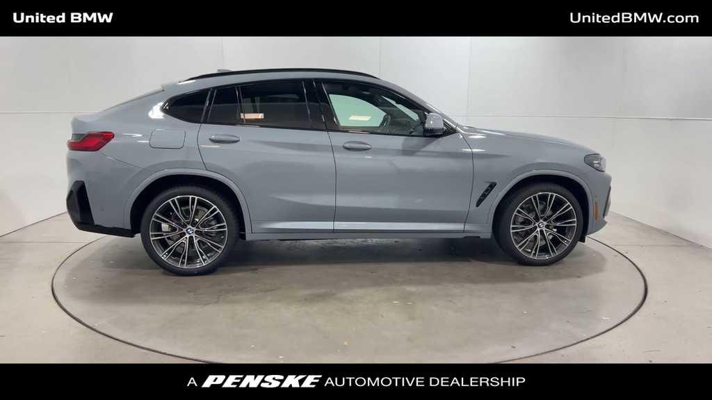 2025 BMW X4 xDrive30i 9