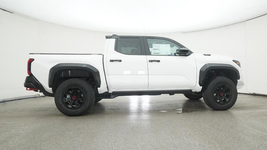 Thumbnail: 2025 Toyota Tacoma - 23