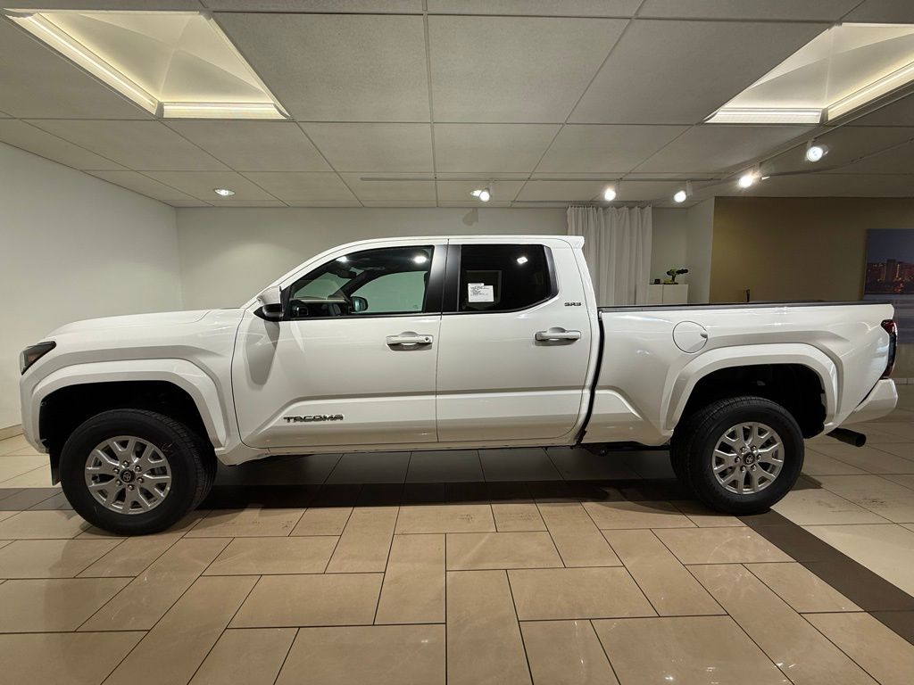 Thumbnail: 2026 Toyota Tacoma - 2