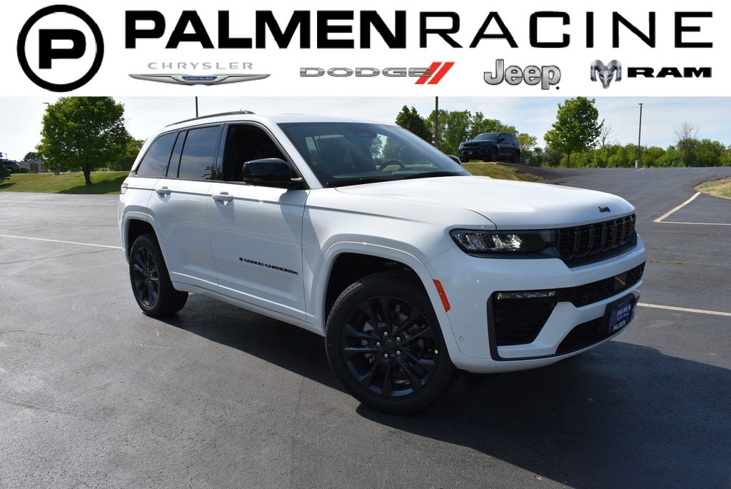 Bright White Clearcoat 2026 Jeep Grand Cherokee SUV / Crossover Four-Wheel Drive 8-Speed Automatic