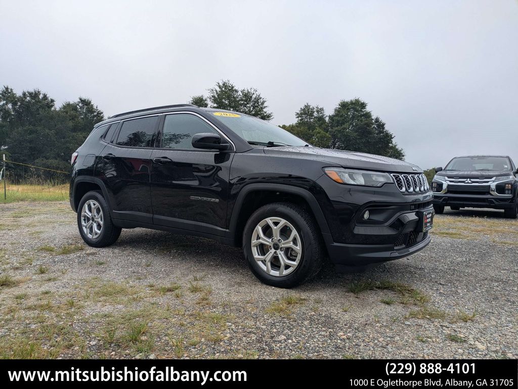 2025 Jeep Compass Latitude