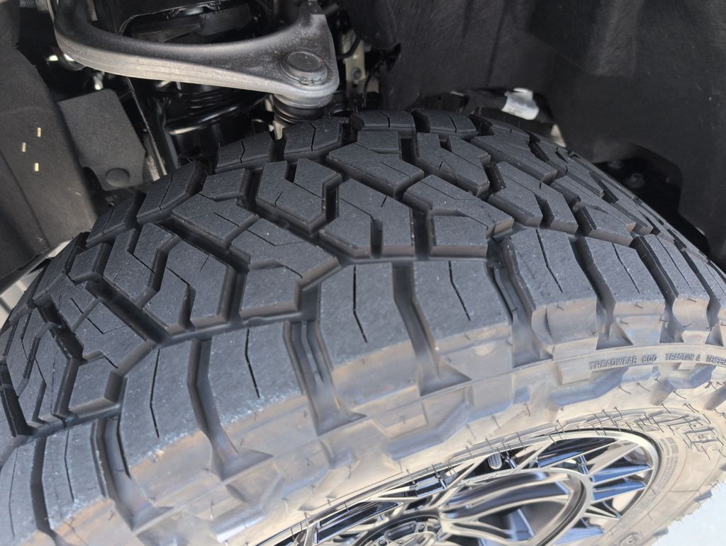 New 2026 Gray Ford XLT DSI LIFTED image 19
