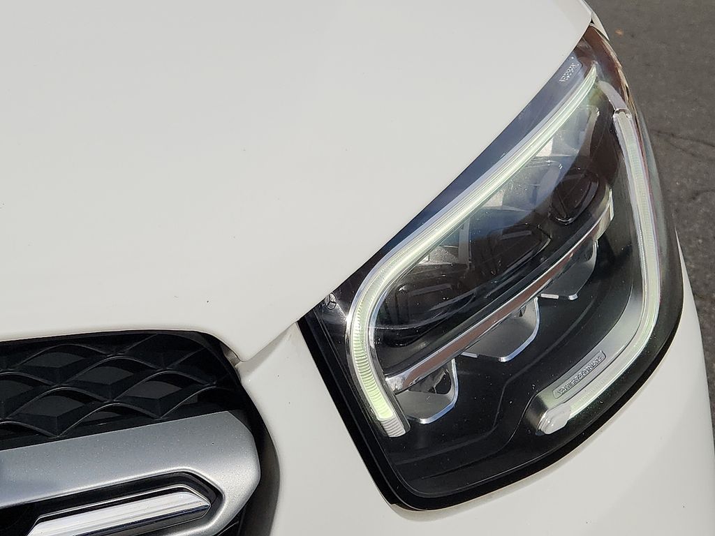 Thumbnail: 2021 Mercedes-Benz GLC - 9