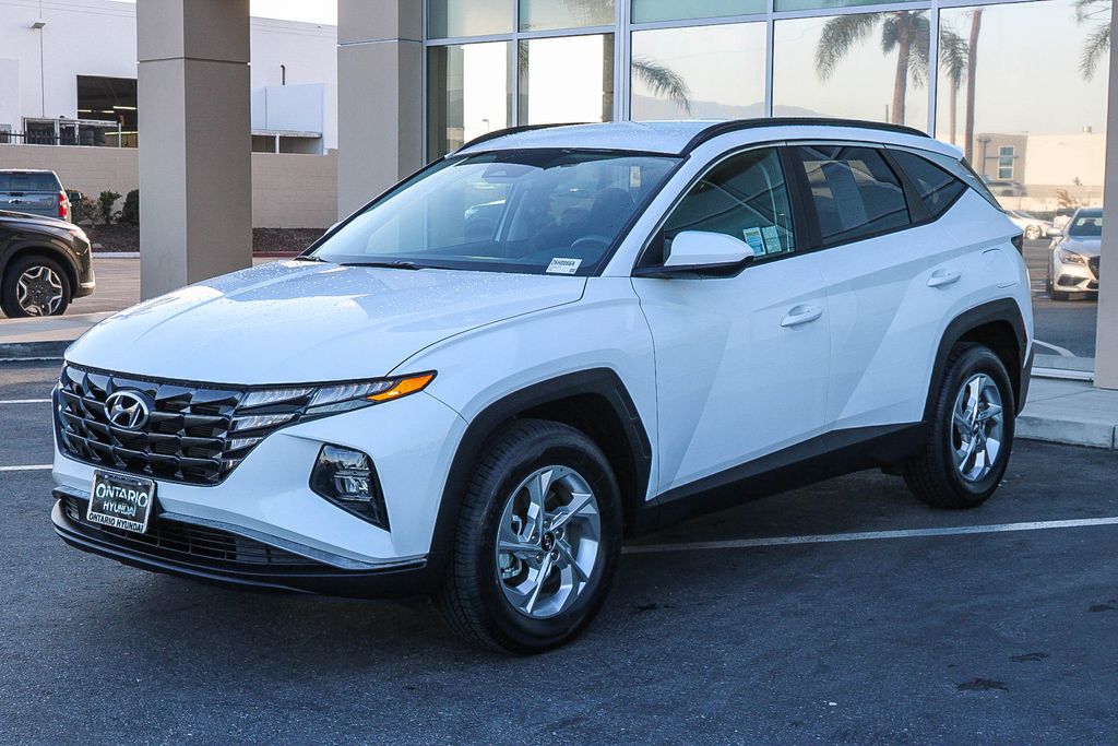 Certified Used 2024 White Hyundai SEL image 3
