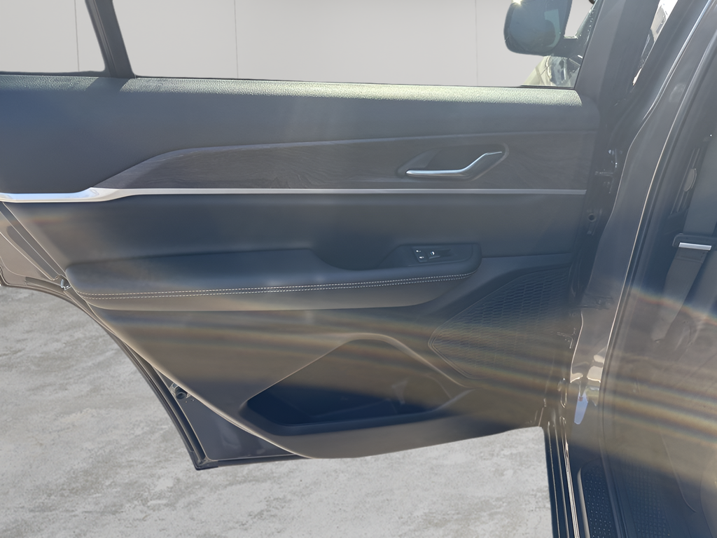 New Car 2025 Jeep Grand Cherokee L  Limited For Sale Under $50,000 In Austin, Texas