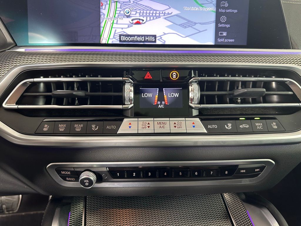 Thumbnail: 2023 BMW X6 - 21