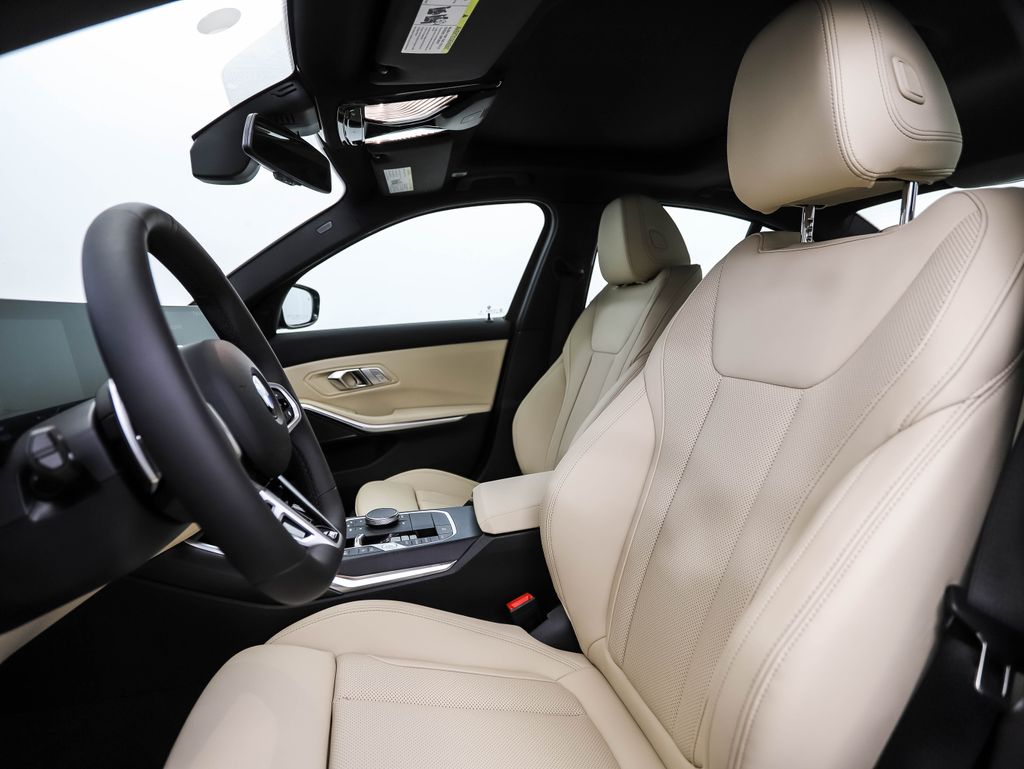 Thumbnail: 2026 BMW 3 Series - 11
