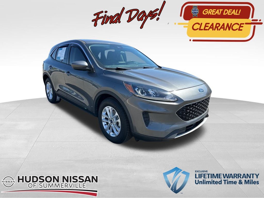 2021 Carbonized Gray Metallic Ford Escape SE SUV