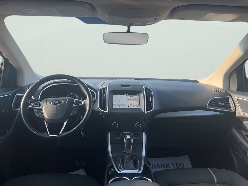 2017 Ford Edge