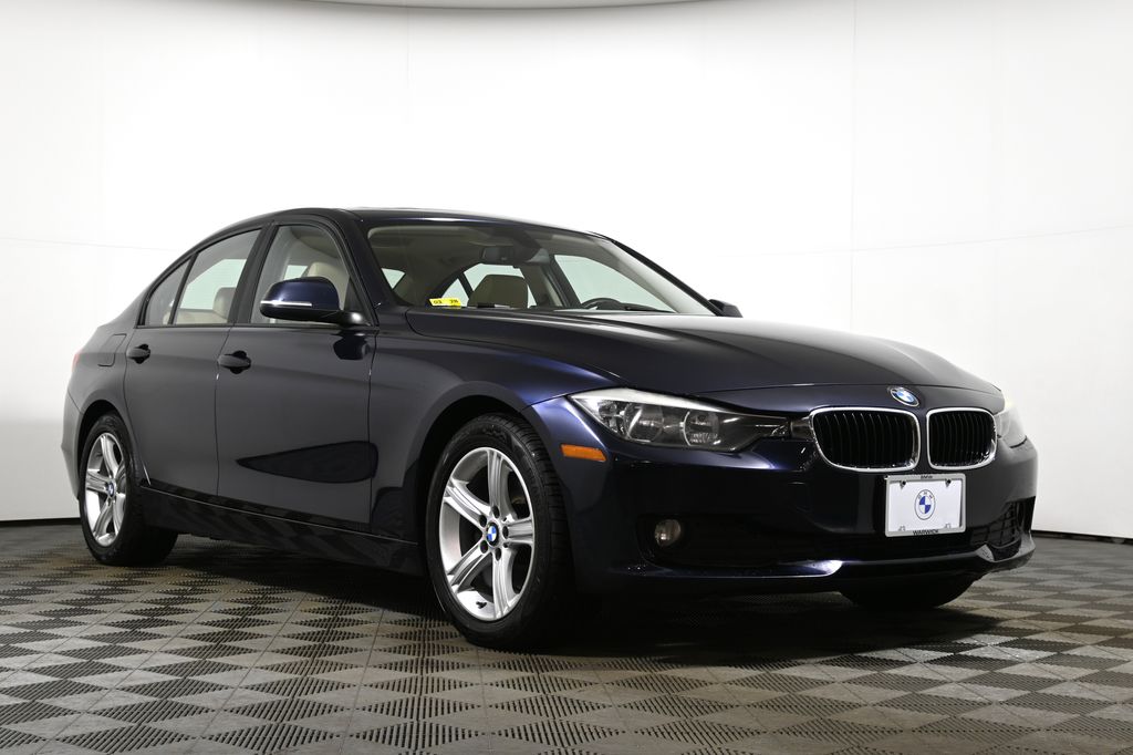 Thumbnail: 2014 BMW 3 Series - 9