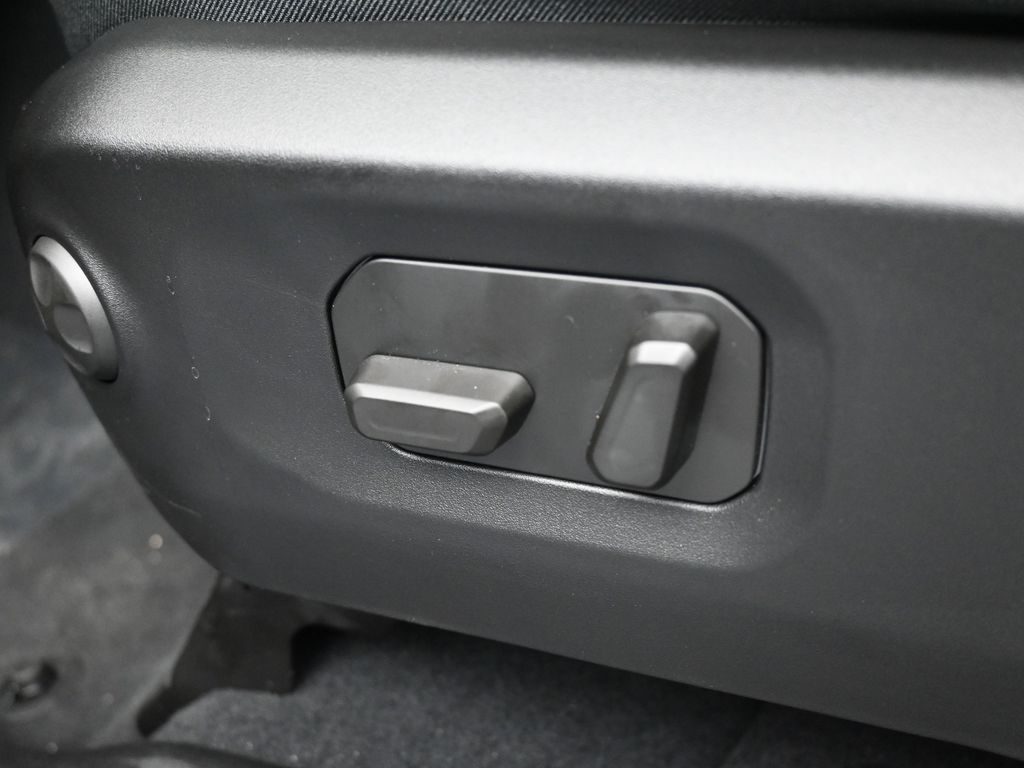 New 2025 Black Clearcoat Jeep Sahara image 12