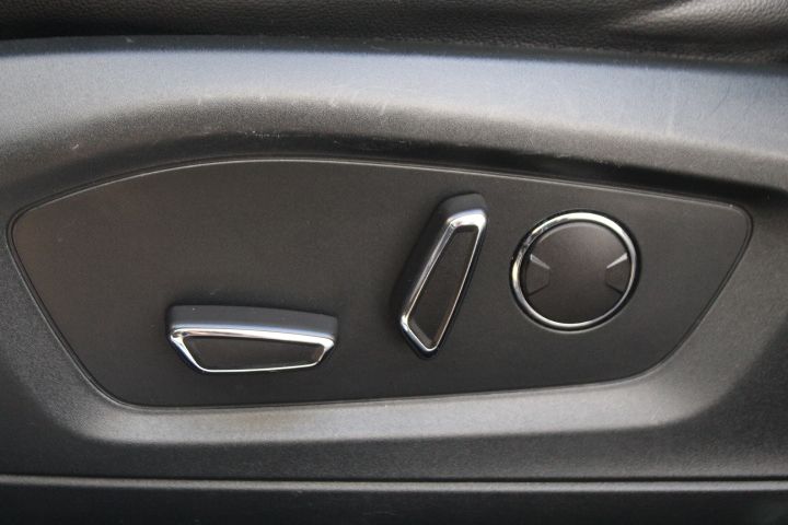 Used Car 2020 Ford Explorer  Limited For Sale Under $25,000 In Georgetown, Texas