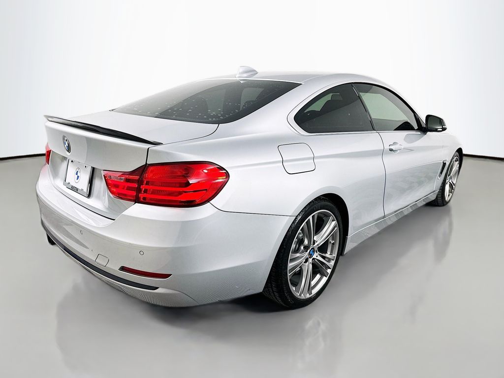 Thumbnail: 2017 BMW 4 Series - 5