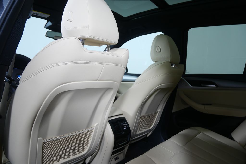 Thumbnail: 2021 BMW X3 - 19