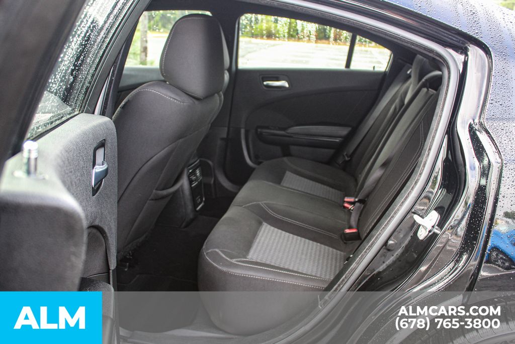 Used 2023 Black Dodge SXT image 18