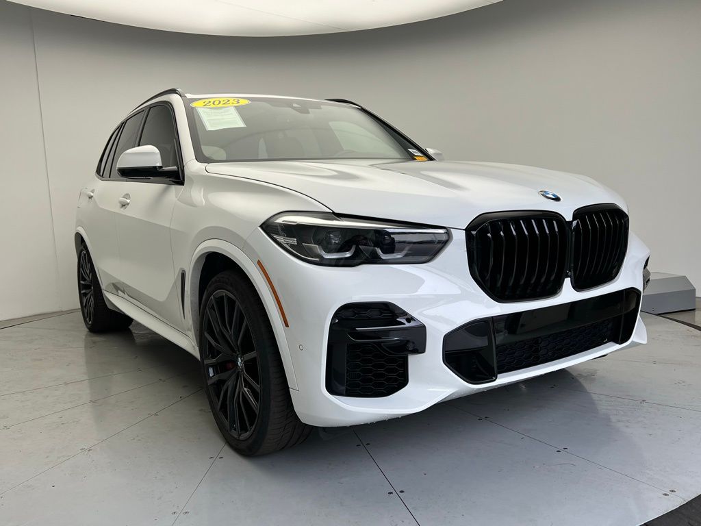 Thumbnail: 2023 BMW X5 - 2