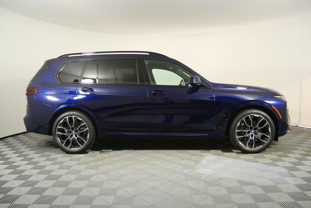Thumbnail: 2026 BMW X7 - 2