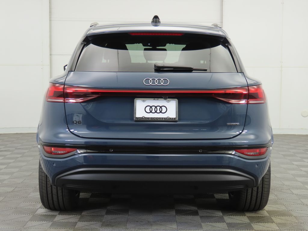 Thumbnail: 2025 Audi Q6 e-tron - 6
