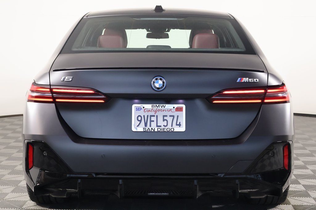 Thumbnail: 2025 BMW i5 - 5