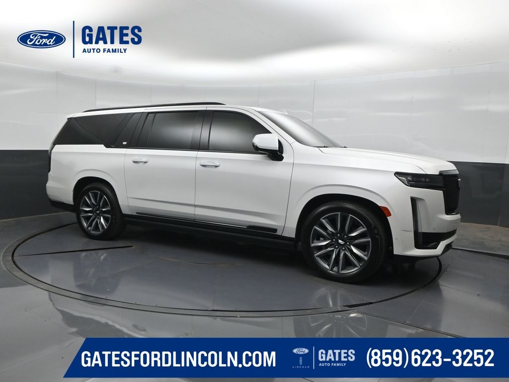 Crystal White Tricoat 2022 Cadillac Escalade ESV SUV / Crossover Four-Wheel Drive
